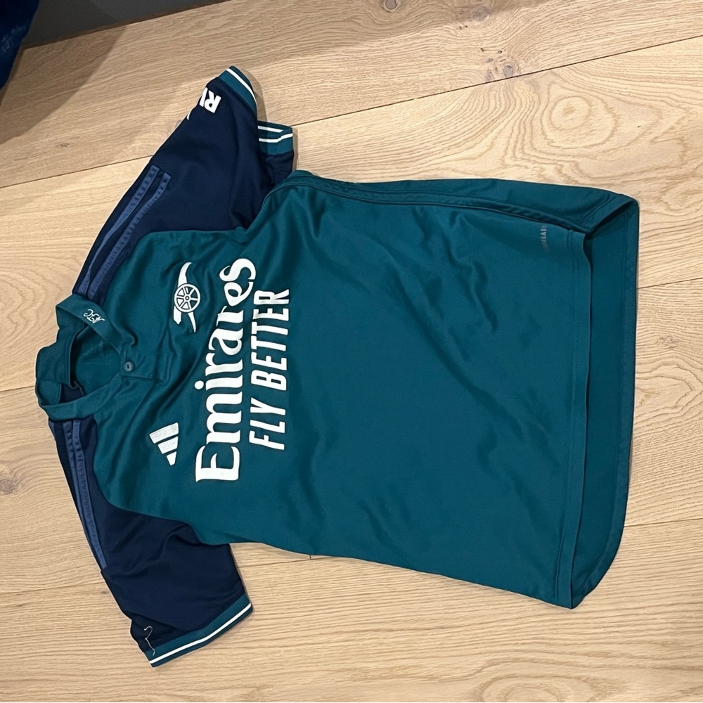 Adidas Emirates Fly Better arsenal jersey no name on back
